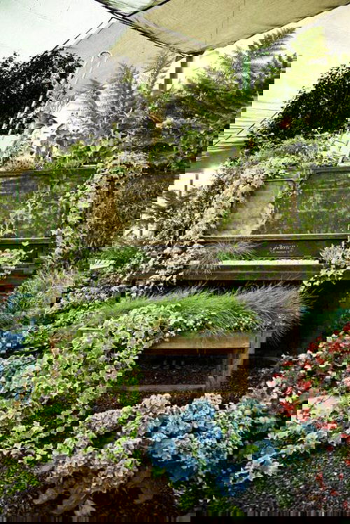 Vintage Garden Decor Ideas 3