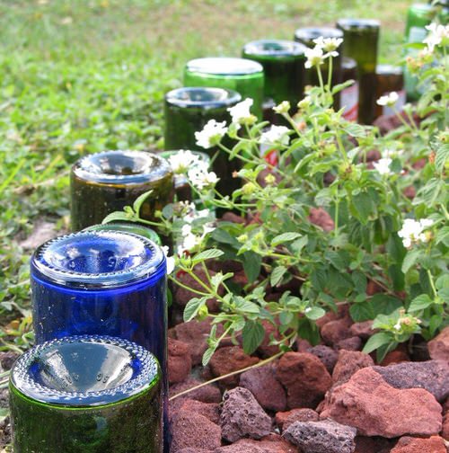 DIY Lawn and Garden Edging Ideas 35