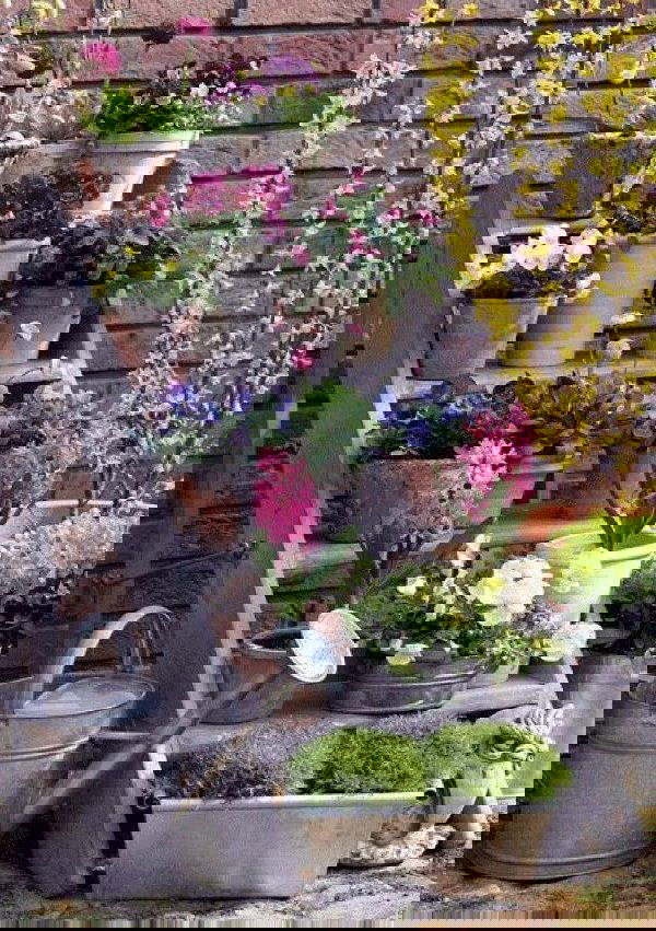 Ways to make your garden look great 1