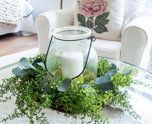 DIY Tabletop Centerpiece Ideas for Gardeners 8