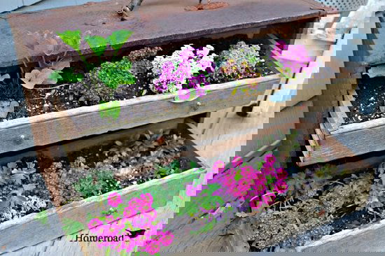 Rusty Metals Planter