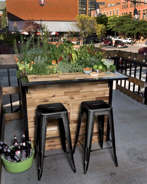 Outdoor Bar Ideas 12