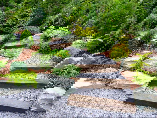 feng-shui-garden-path