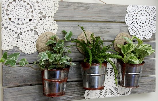 DIY Rusty Metal Planters