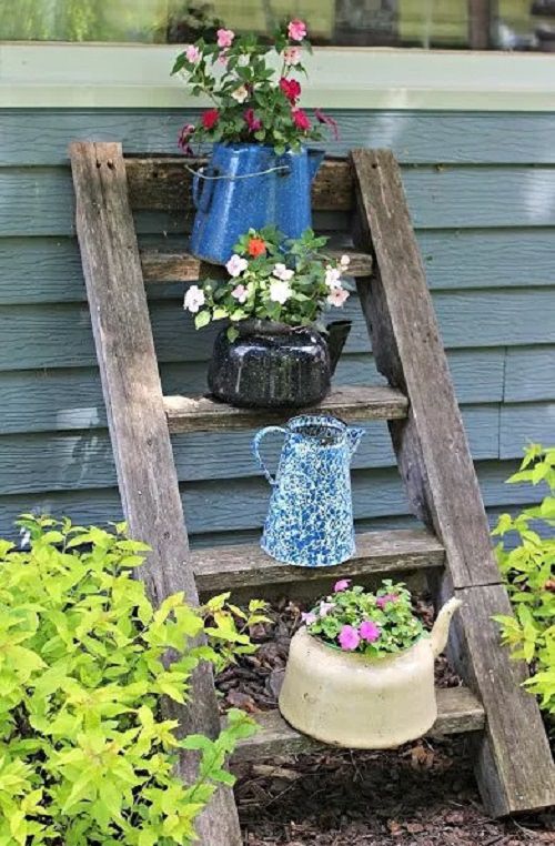 Vintage Garden Decor Ideas 6