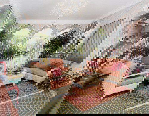 Sunroom Ideas With Plants 18