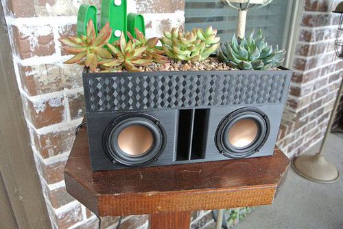 Old Electronic Items Used to Grow Pants Ideas 6