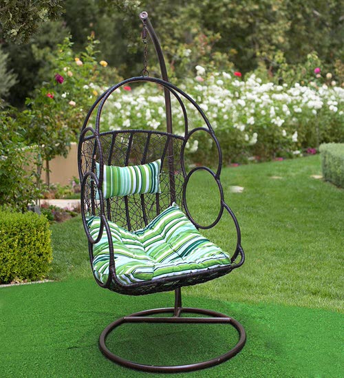 Must Do Things in Garden in Summers 6