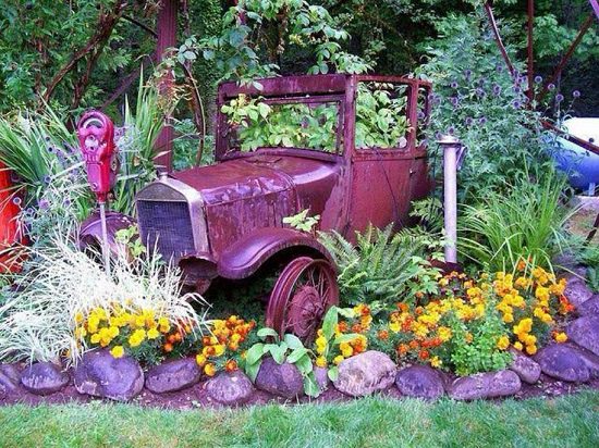 Old Car Garden Art