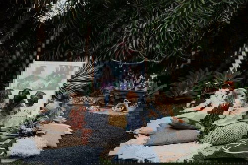 Insanely Instant Ideas to Decorate Your Garden 7