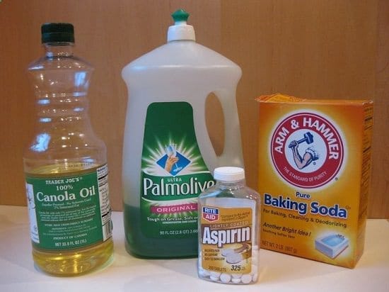 easy to make Homemade Liquid Fertilizer