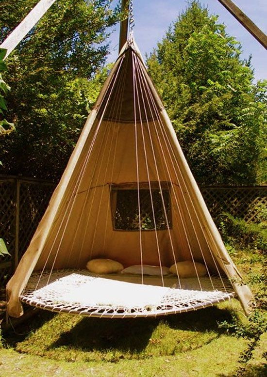 DIY Outdoor Bed Projects & Ideas 8