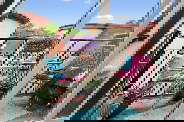 Small graceful chairs and table 3