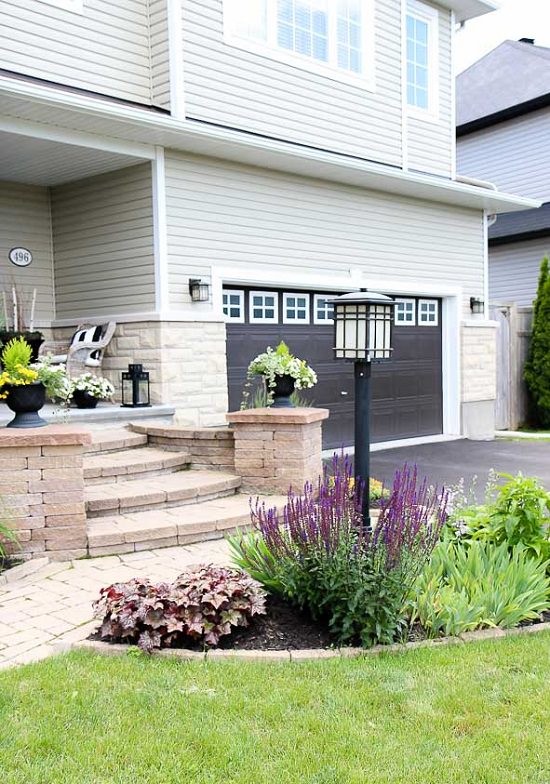 DIY Lamp Post Ideas 2