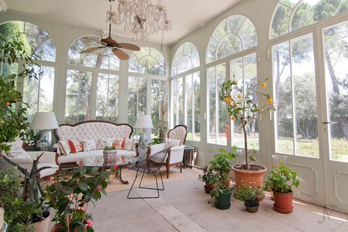 Sunroom Ideas With Plants 13