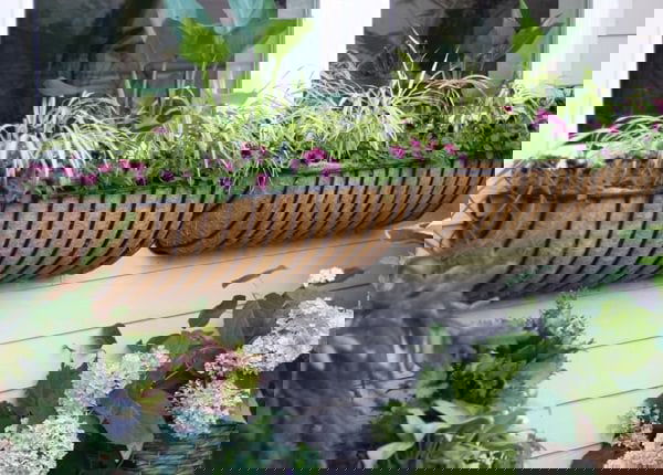 Container Gardening Arrangements 4