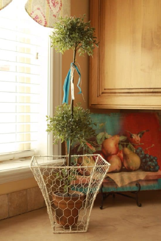 DIY Chicken Wire Basket