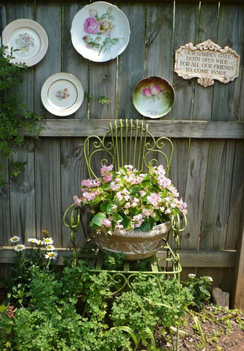 Vintage Garden Decor Ideas