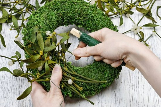 Christmas Wreath DIY