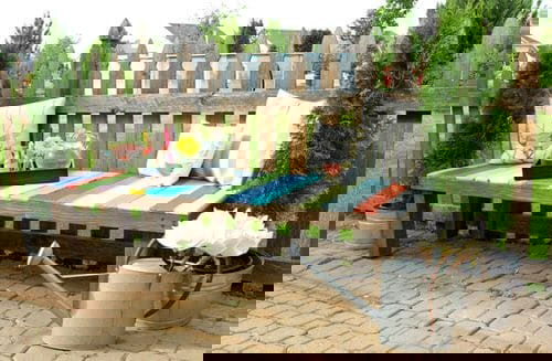 Insanely Instant Ideas to Decorate Your Garden 9